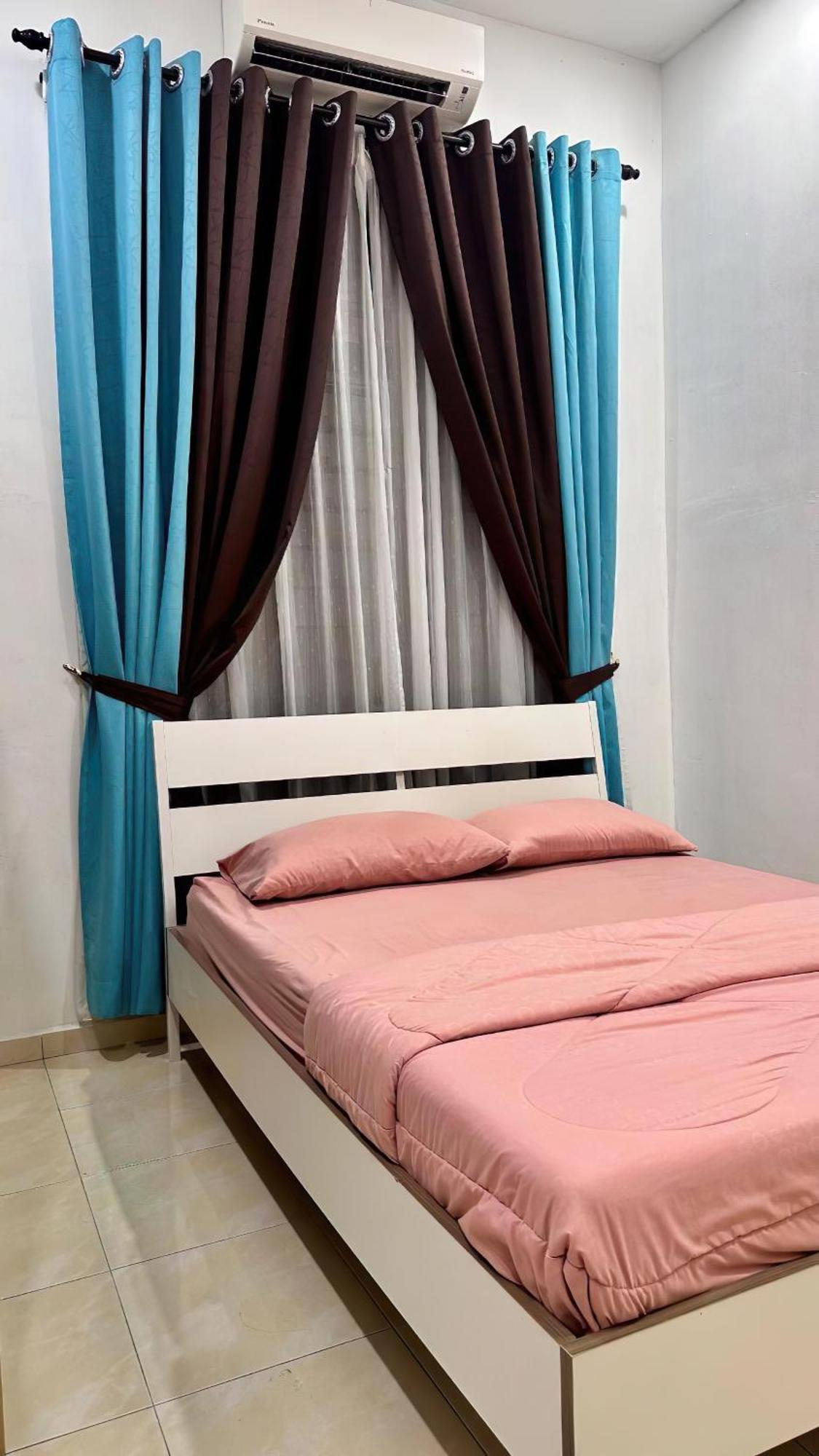 Az Melaka Homestay מראה חיצוני תמונה